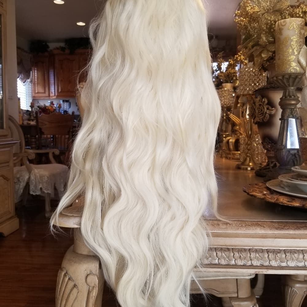 White Blonde Wavy Lace Front Wig 22-24 inches - Thumbnail 10