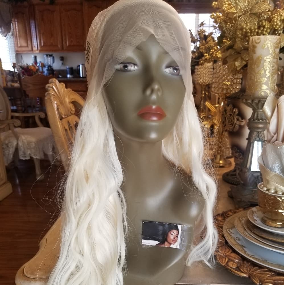 White Blonde Wavy Lace Front Wig 22-24 inches - Thumbnail 14