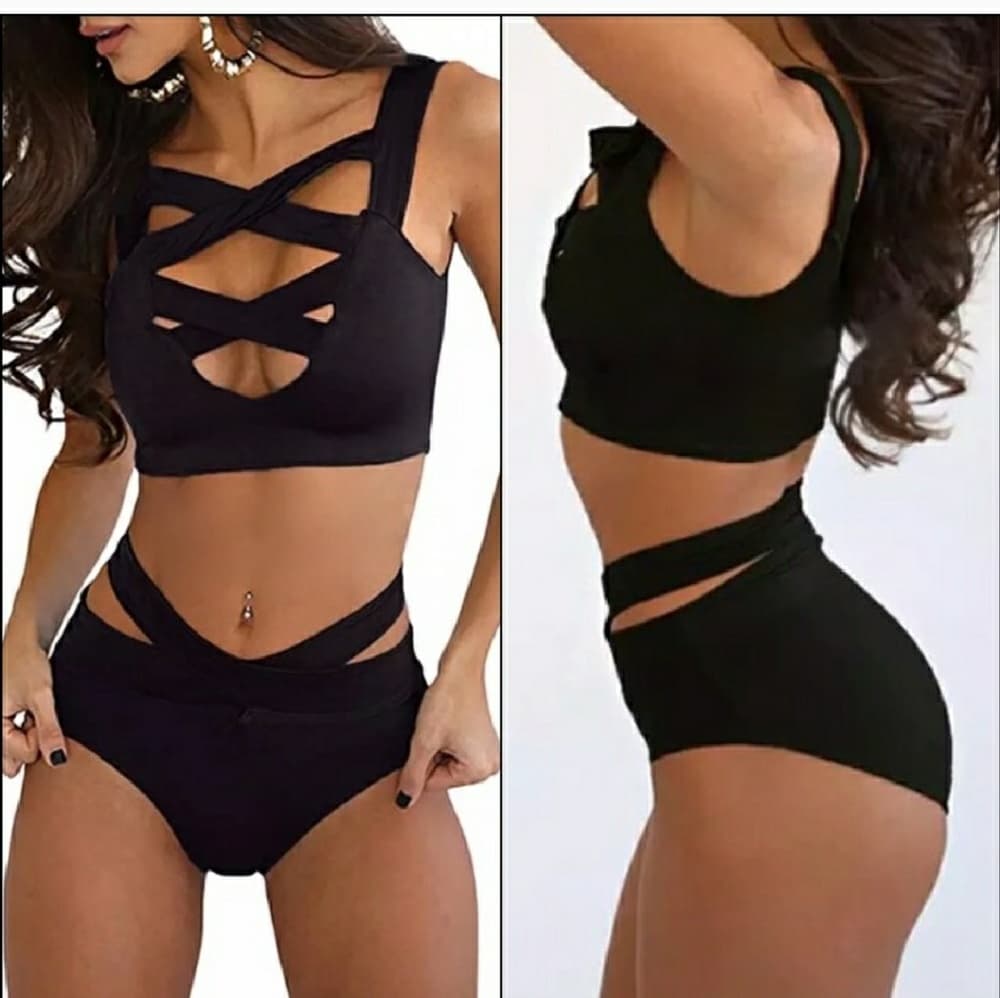 Beautiful Black Bikini - Thumbnail 4
