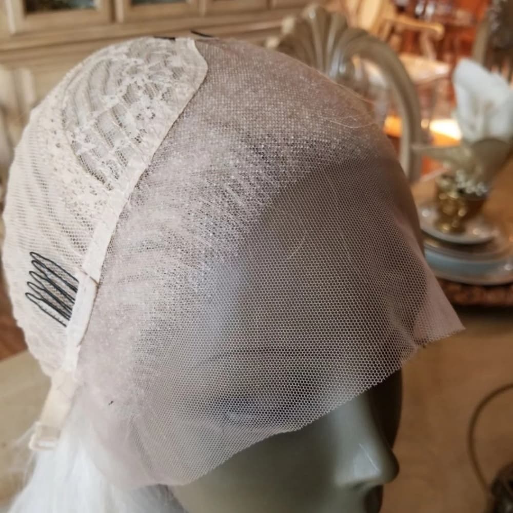 White Wavy Blonde Lacefront Wig - Thumbnail 6