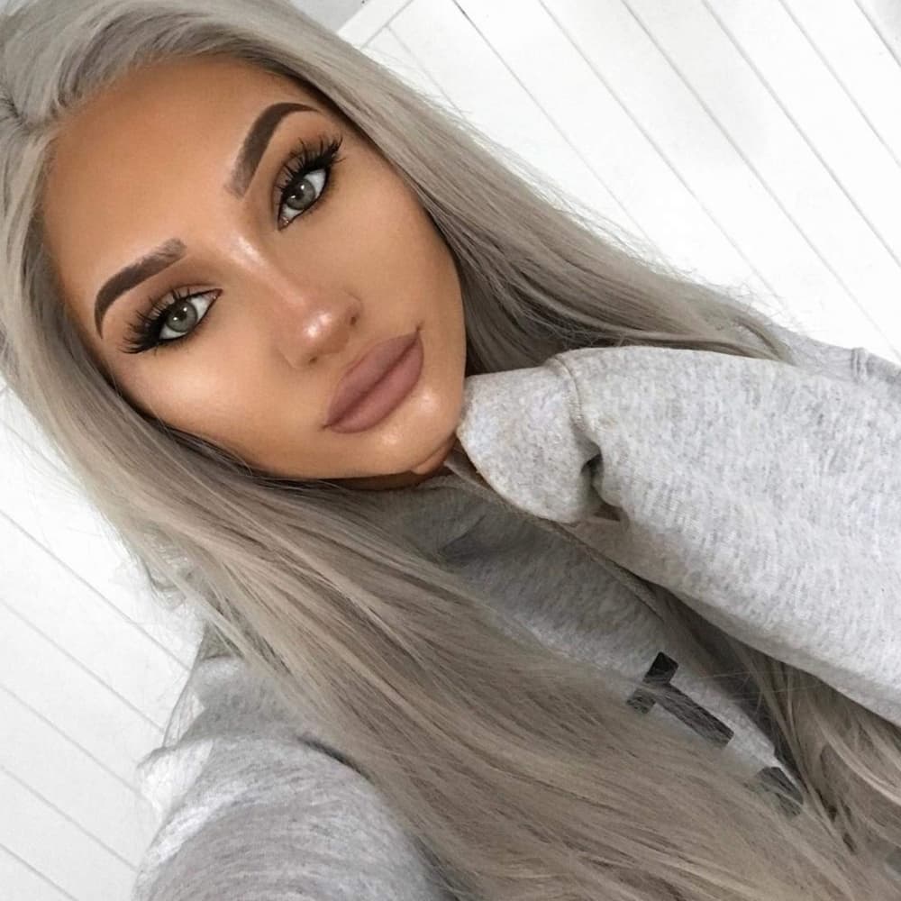 Gray Wavy Lace Front Wig - Thumbnail 3