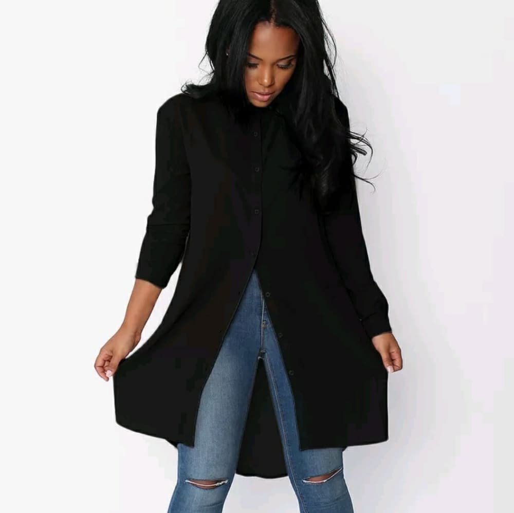 Cute Longsleeve button down blouse