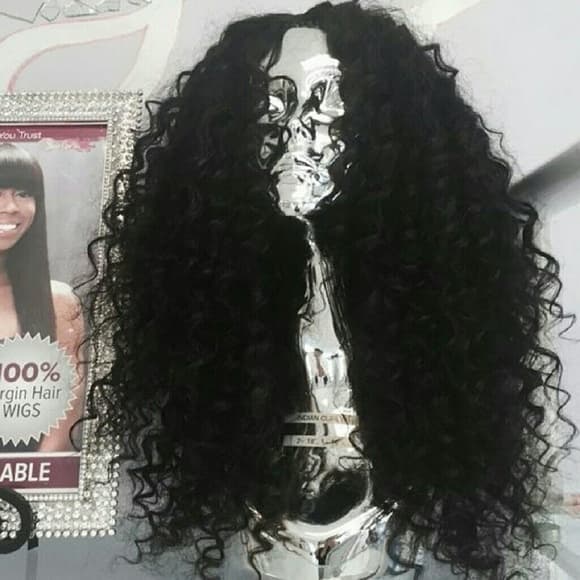 Curly Beauty Lacefront Wig 22-24 inches!! - Thumbnail 2