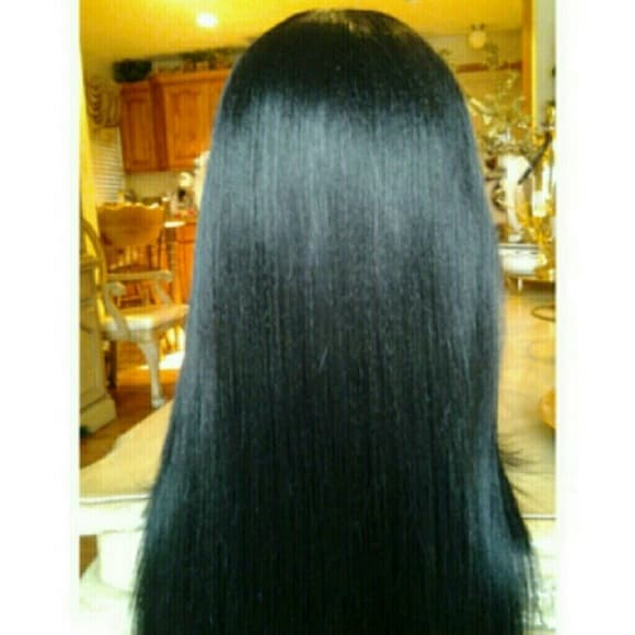 Yaki Lacefront Wig 26-30 inches!! - Thumbnail 2