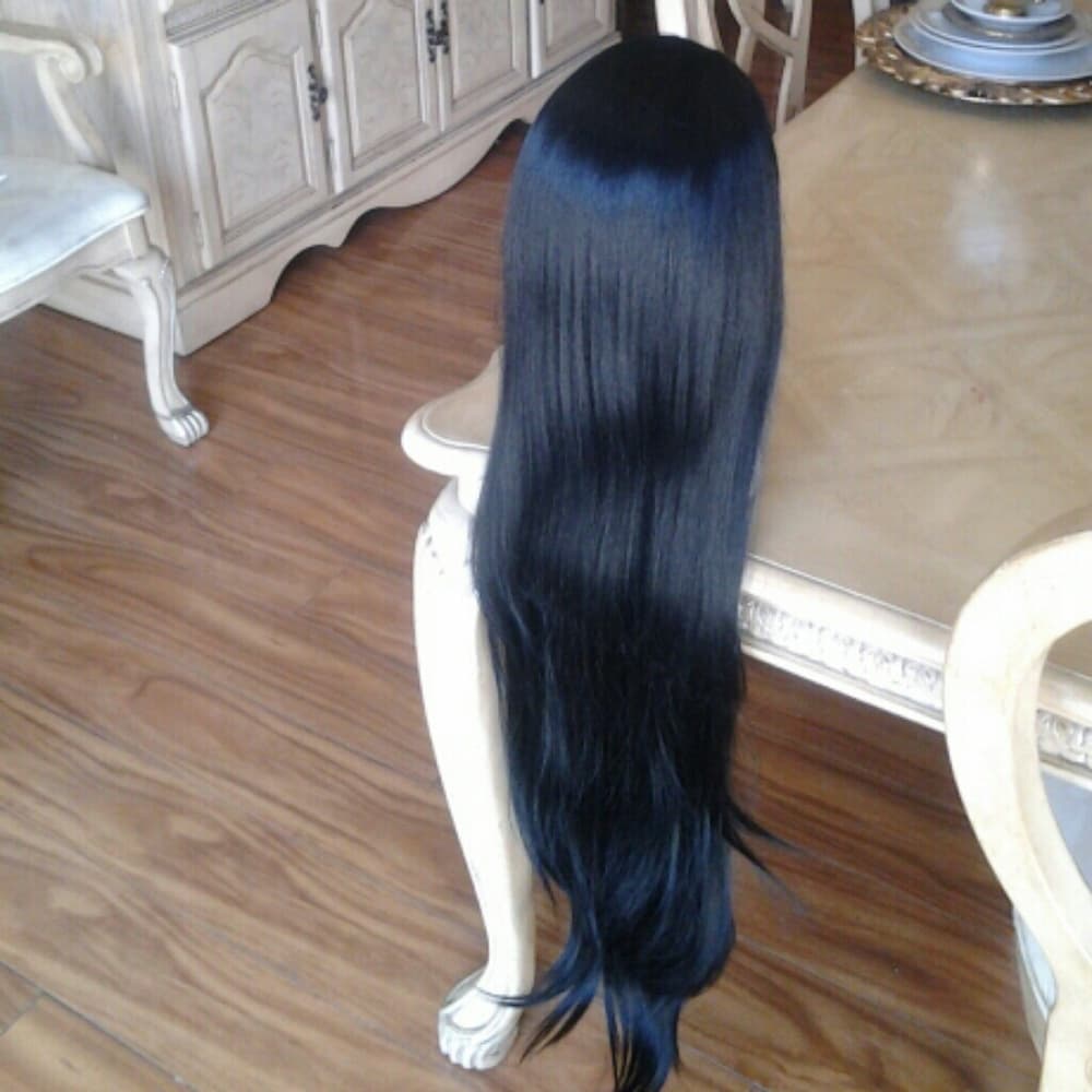 Sexy Straight Lacefront Wig 28-30 inches! - Thumbnail 2