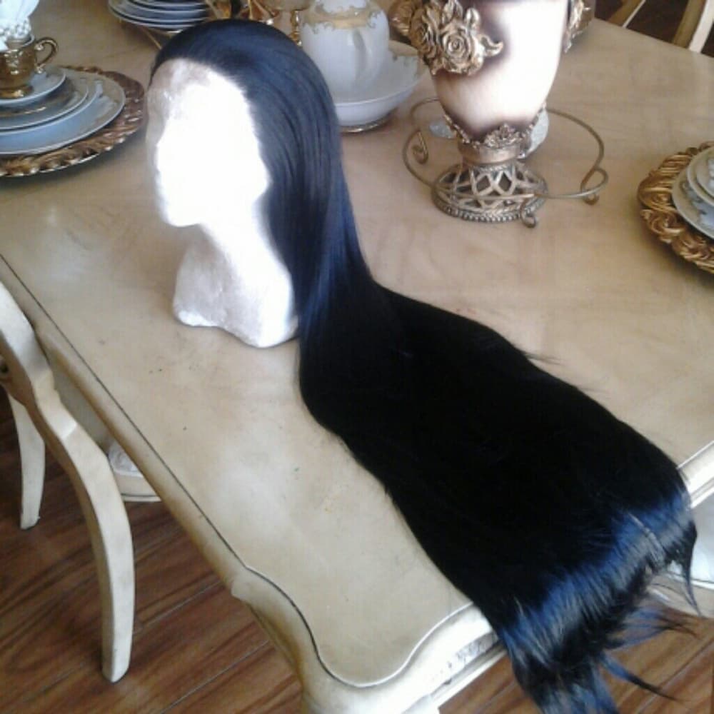 Sexy Straight Lacefront Wig 28-30 inches! - Thumbnail 3