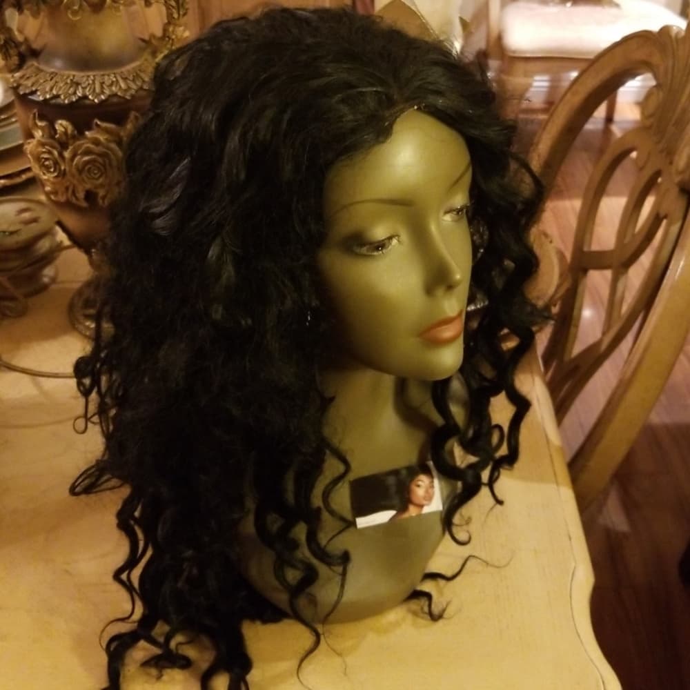 Used Curly Lace Front Wig - Thumbnail 4