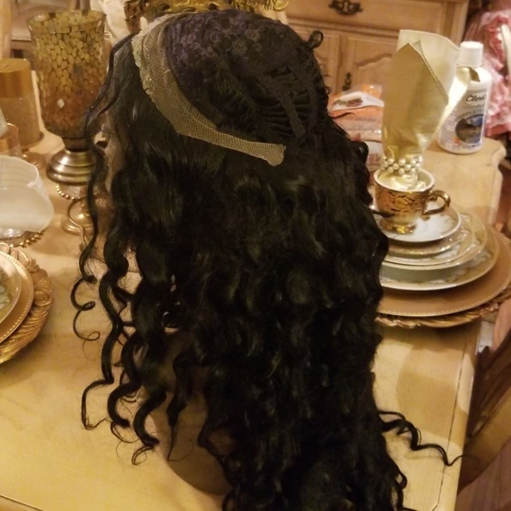 Used Curly Lace Front Wig - Thumbnail 3