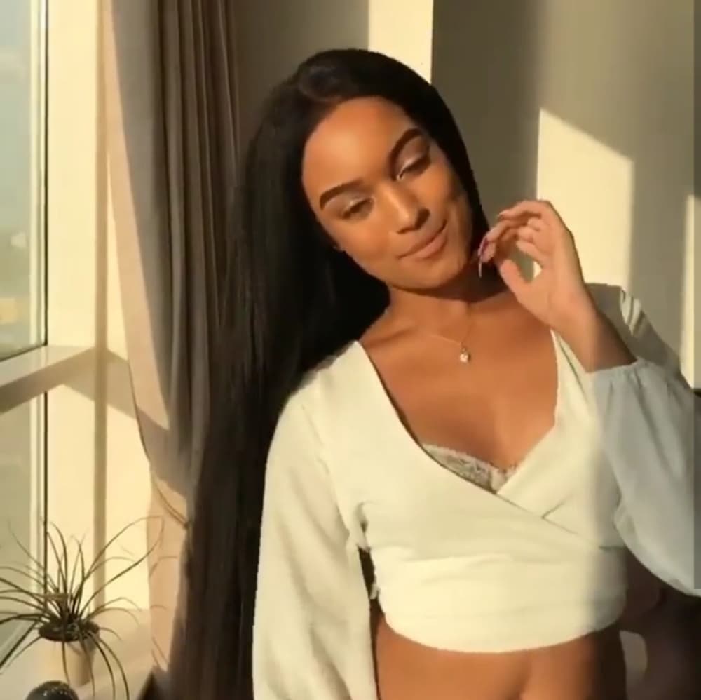 Kinky Yaki Lace Front Wig 24-26 inches!! - Thumbnail 6