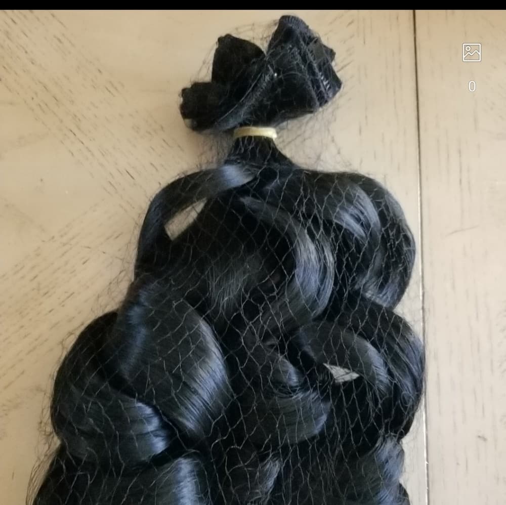 (2) Sets of Black Full Head Clip in Extension - Thumbnail 6