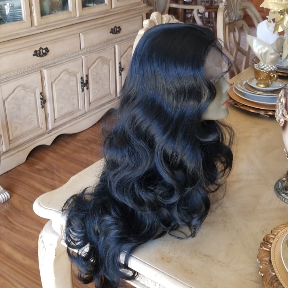 Body Wave Beauty Lace Front Wig 20-22 inches!! - Thumbnail 5