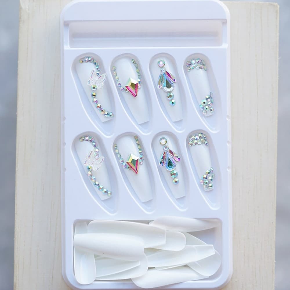 White Beauty False Coffin Press on Nails 🦋