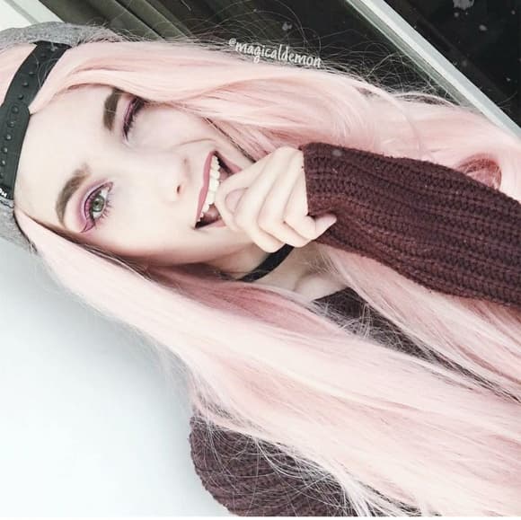 Pink Beauty LaceFront Wig 24-28 inches!! - Thumbnail 2