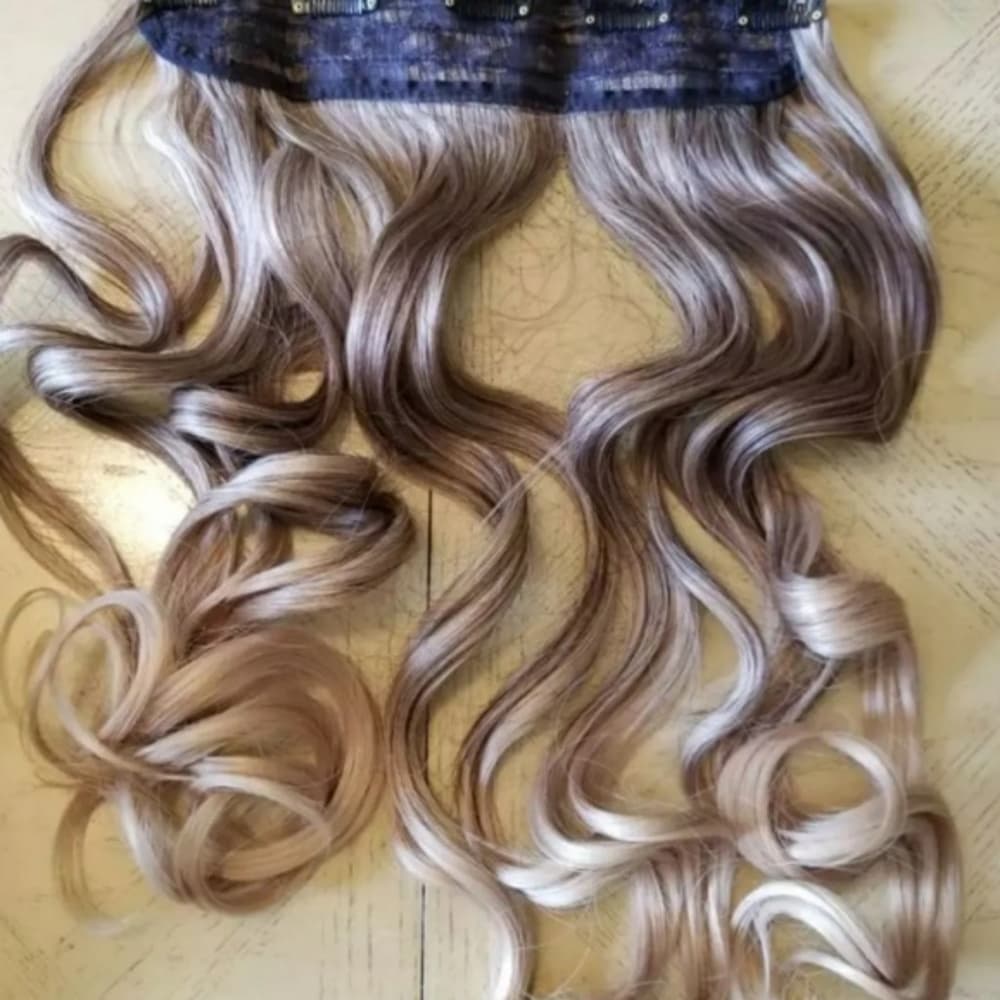 Blonde Full Head clip in Extension - Thumbnail 6