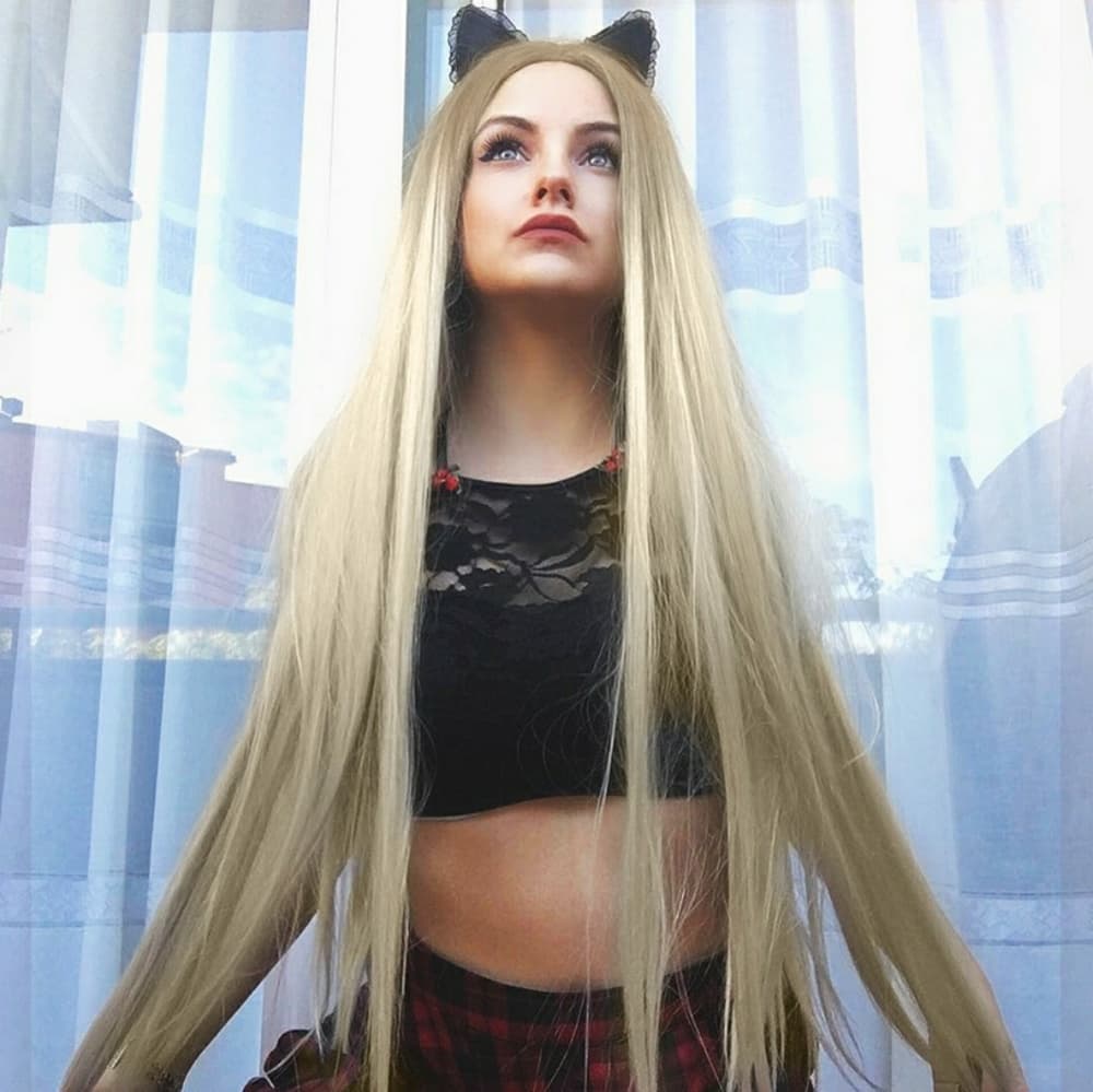 Ombre Blonde LaceFront Wig 24-28 inches!! - Thumbnail 4