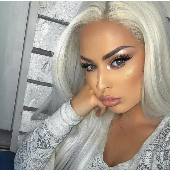 White Blonde Lace Front Wig 24-28 inches - Thumbnail 9