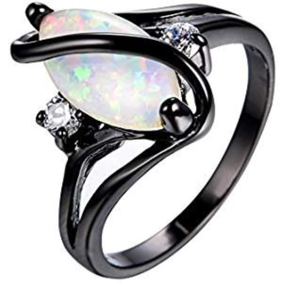 Beautiful Black Gold Opal Ring - Thumbnail 2