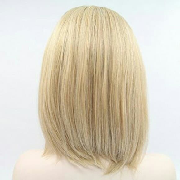 Blonde Bob Beauty - Thumbnail 3