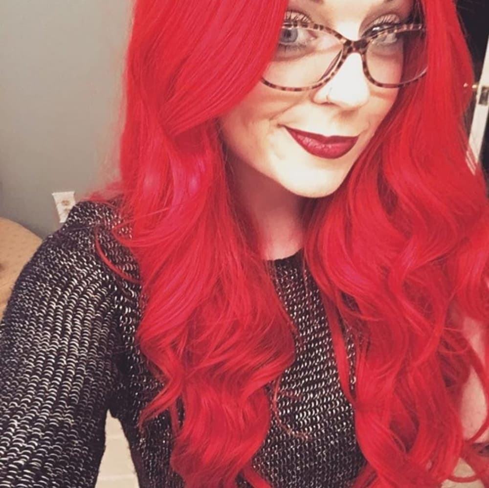 Red Wavy Beauty Lace Front Wig