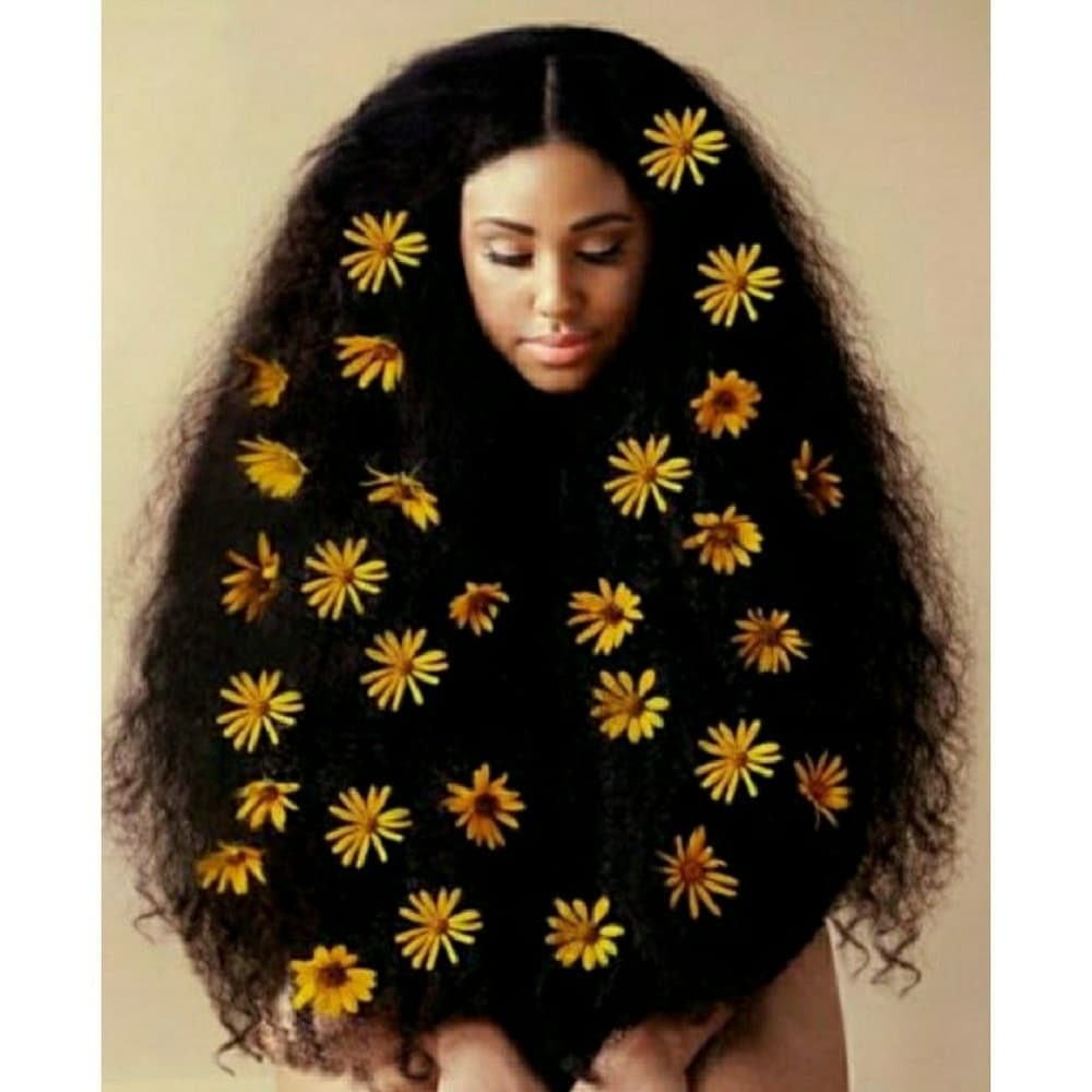 Loose Curly Lacefront Wig 22-26 inches!! - Thumbnail 4