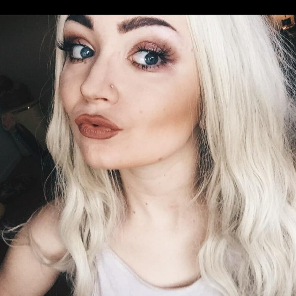 Blonde Beauty Heat Resistant Synthetic hair - Thumbnail 6