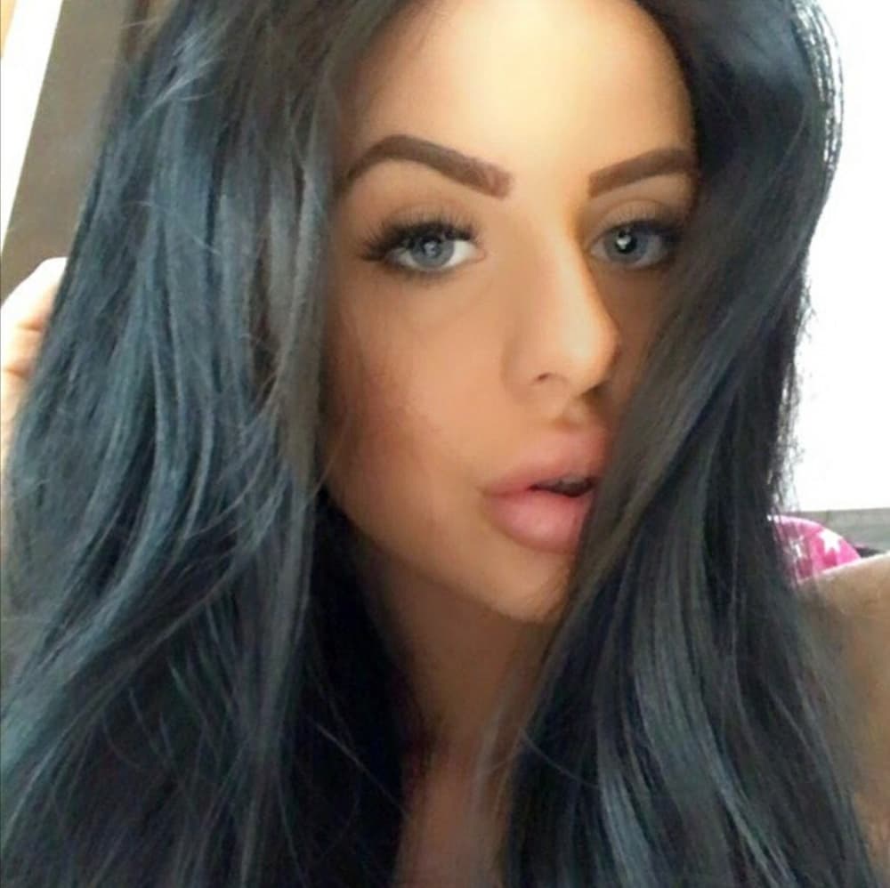 Black Layered Beauty LaceFront Wig - Thumbnail 7