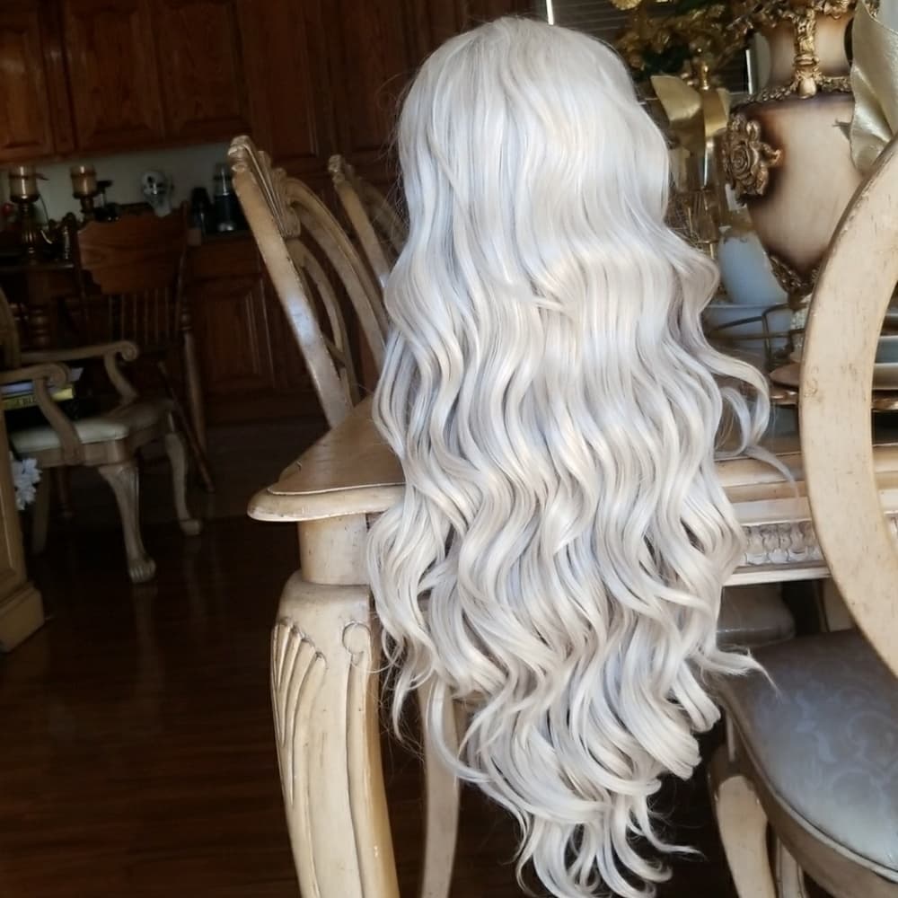 Blonde Beauty Lace Front Wig 24-26 inches - Thumbnail 6
