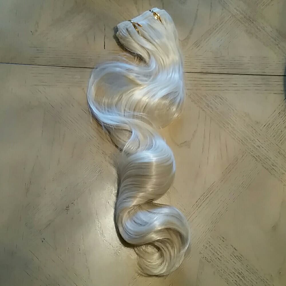 (2) Sets Full Head Wavy Clip In #613
