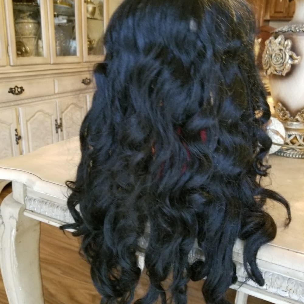 Used Yaki Bodywave Lacefront Wig 18 inches - Thumbnail 6