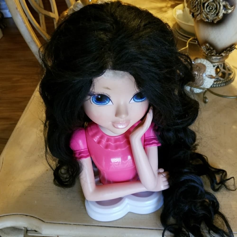 Used Yaki Bodywave Lacefront Wig 18 inches - Thumbnail 5