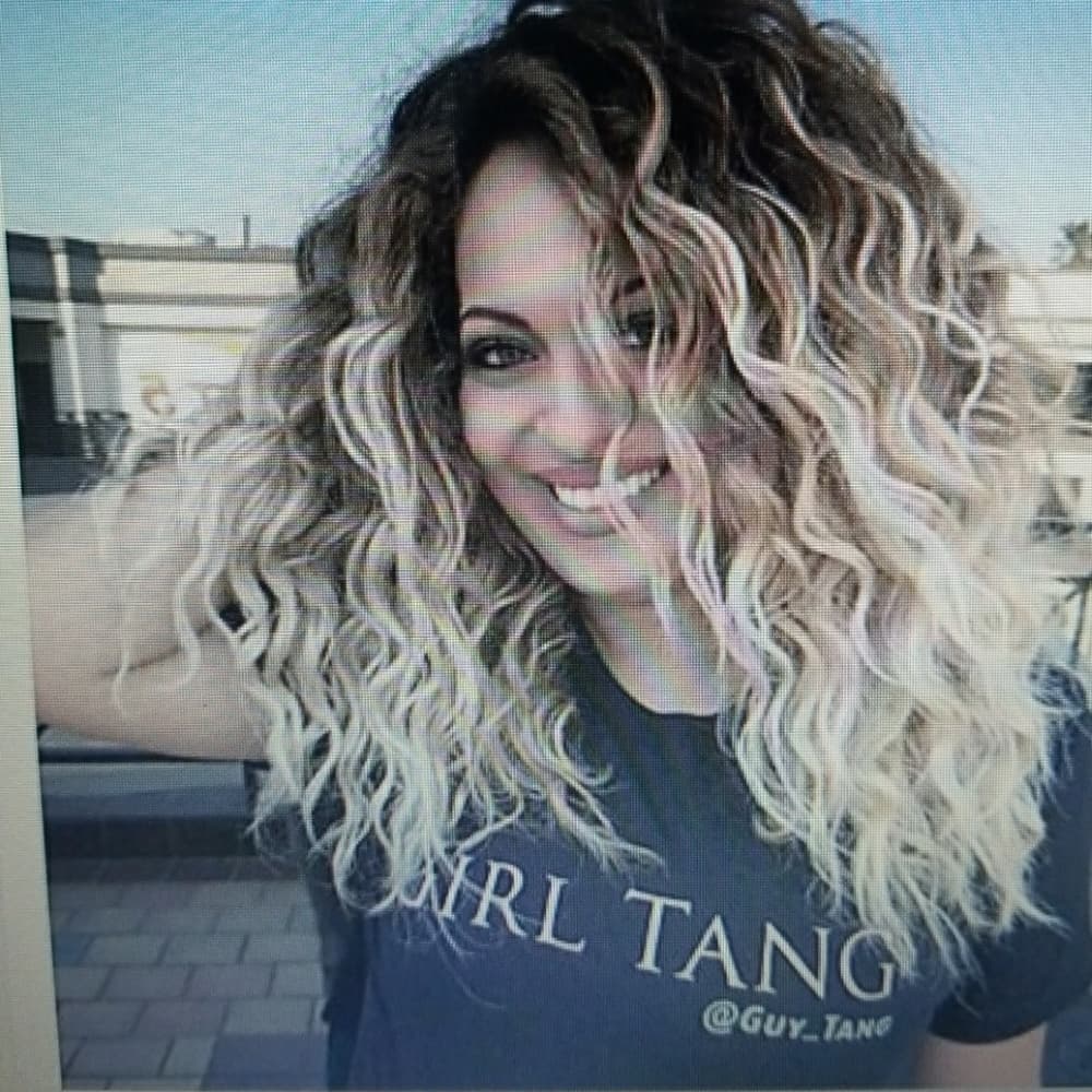 Wavy Ombre Two Tone Stawbery to Blonde - Thumbnail 4