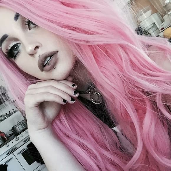 Pink Beauty LaceFront Wig 24-26 inched!! - Thumbnail 2