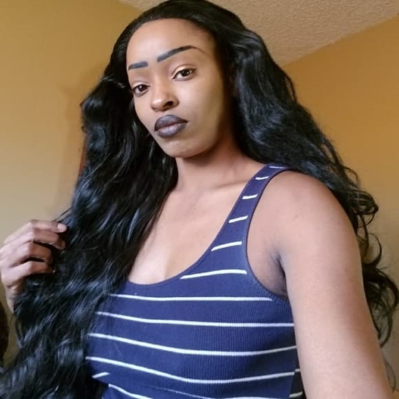 Bodywave Beauty Lacefront Wig 24-26 inches!! - Thumbnail 4