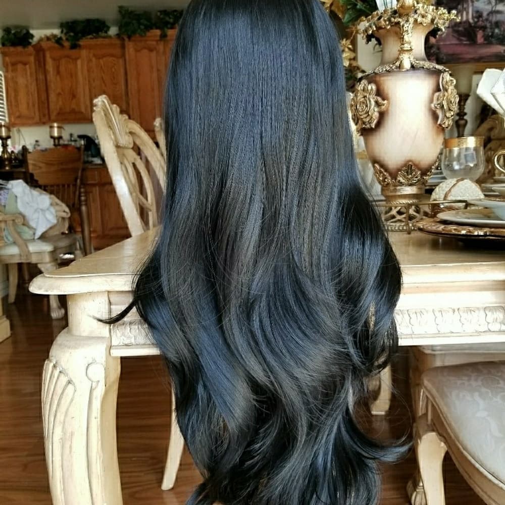 Bodywave Beauty Lacefront Wig 24-26 inches!! - Thumbnail 2