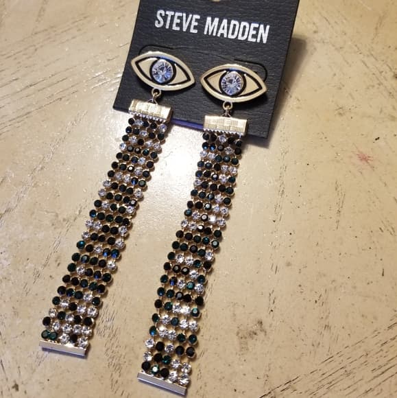 Steve Madden eye earrings - Thumbnail 7
