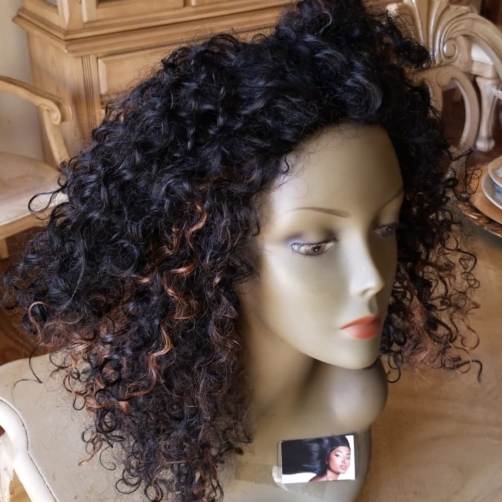 Used Curly Beauty Lace Front Wig #1b/30 - Thumbnail 5