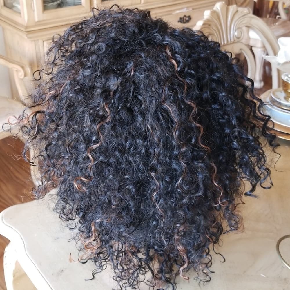 Used Curly Beauty Lace Front Wig #1b/30 - Thumbnail 4