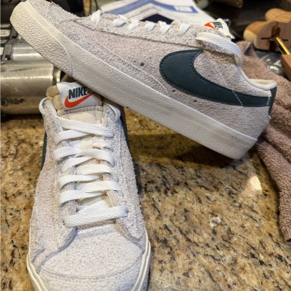Nike Blazer 77 Low Suede Sneakers with Dark Teal Swoosh - Thumbnail 6