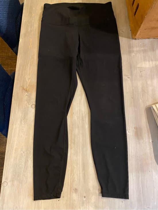 Fabletics Define PowerHold® High-Waisted Legging with sheer legs sz 6 - Thumbnail 4