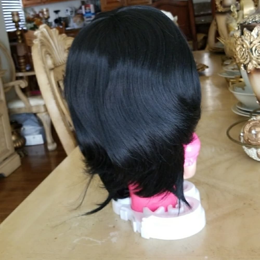 Black Layered Bob Wig - Thumbnail 4