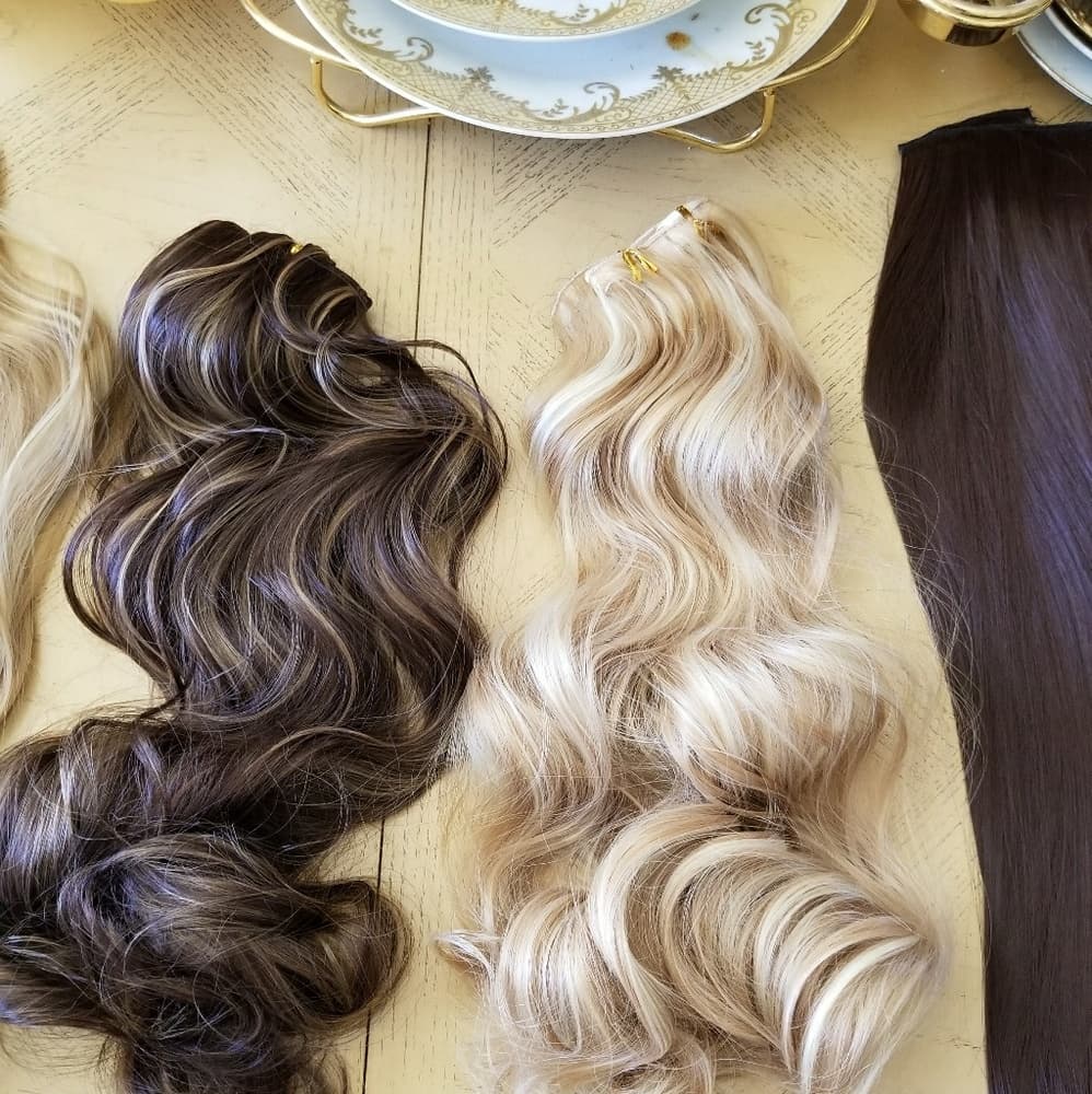 10 Piece Clip in Extension Bundle - Thumbnail 4