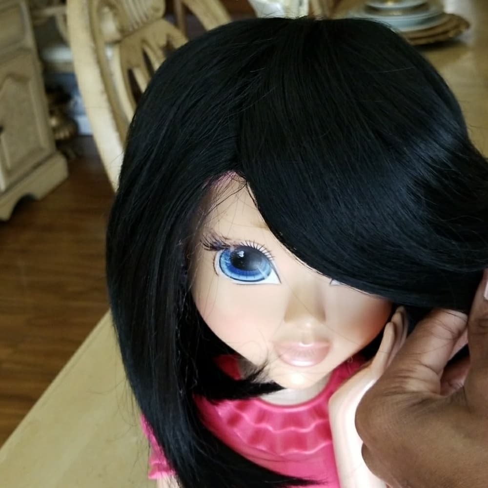 Black Layered Bob Wig - Thumbnail 7