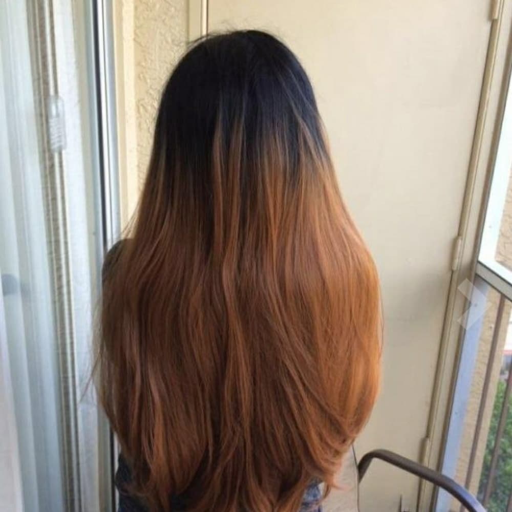Ombre Brown Lacefront Wig 32 inches!! - Thumbnail 2