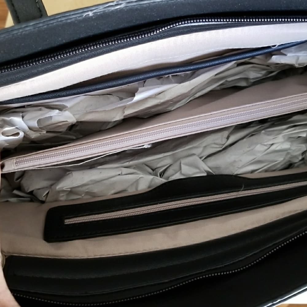 London Paris Beauty Bag with strap - Thumbnail 4