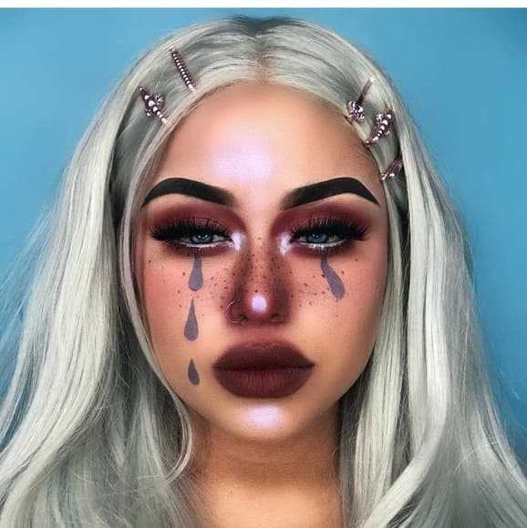 Gray Lace Front Wig 22-24 inches!! - Thumbnail 4