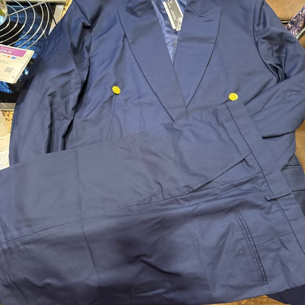 New wangyue navy blazer XXXL and dress pants(42 inches from top to bottom) - Thumbnail 4