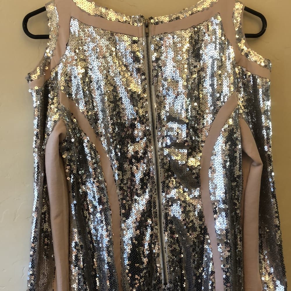 Seek the Label Dress size Medium - NWT Silver Sequin - Thumbnail 10