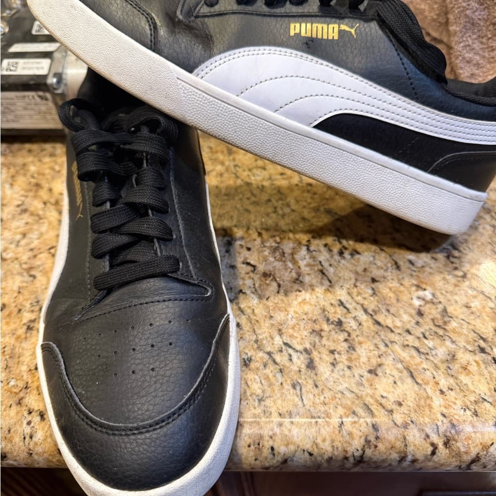 Puma Black and White Low-Top Sneakers - Thumbnail 5