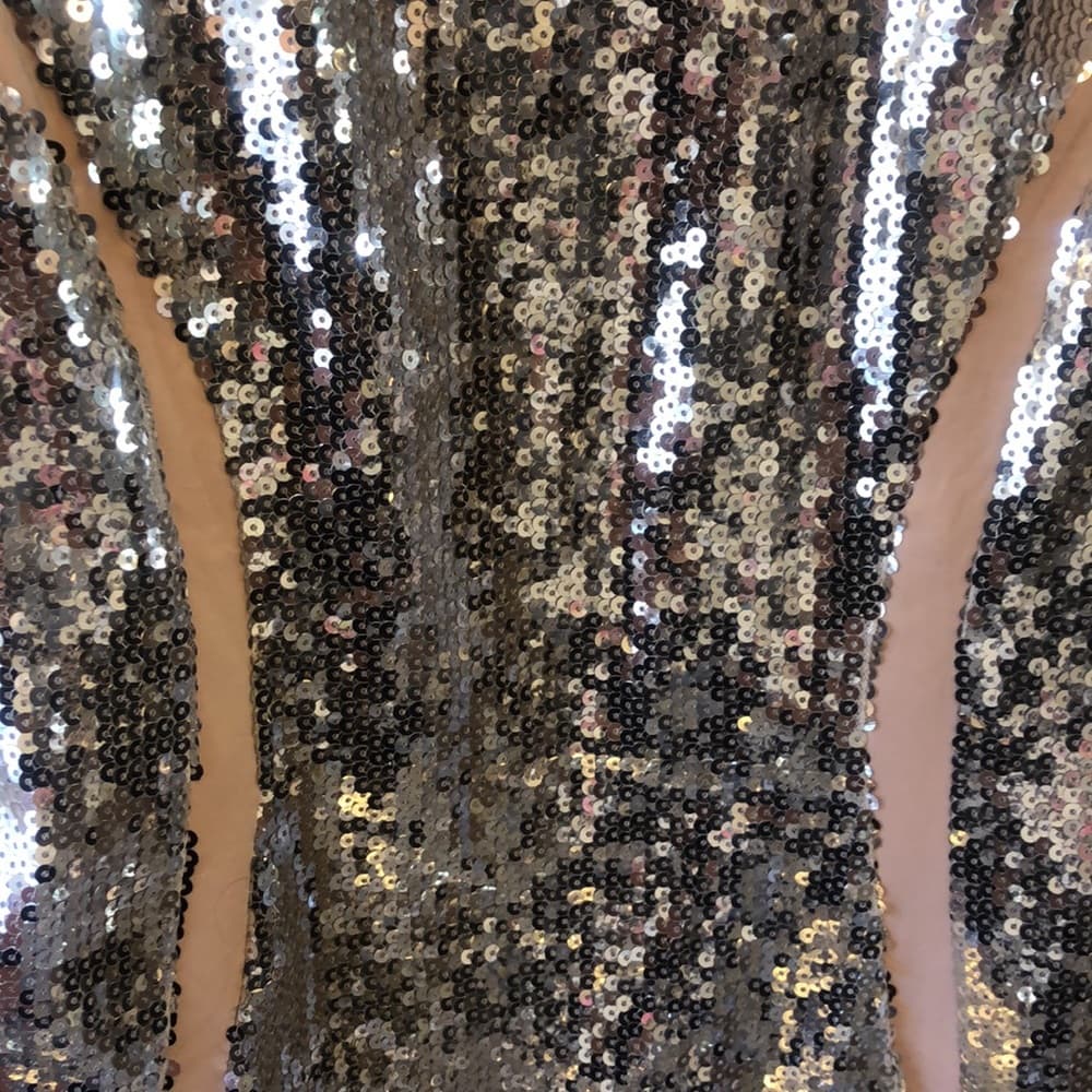 Seek the Label Dress size Medium - NWT Silver Sequin - Thumbnail 7