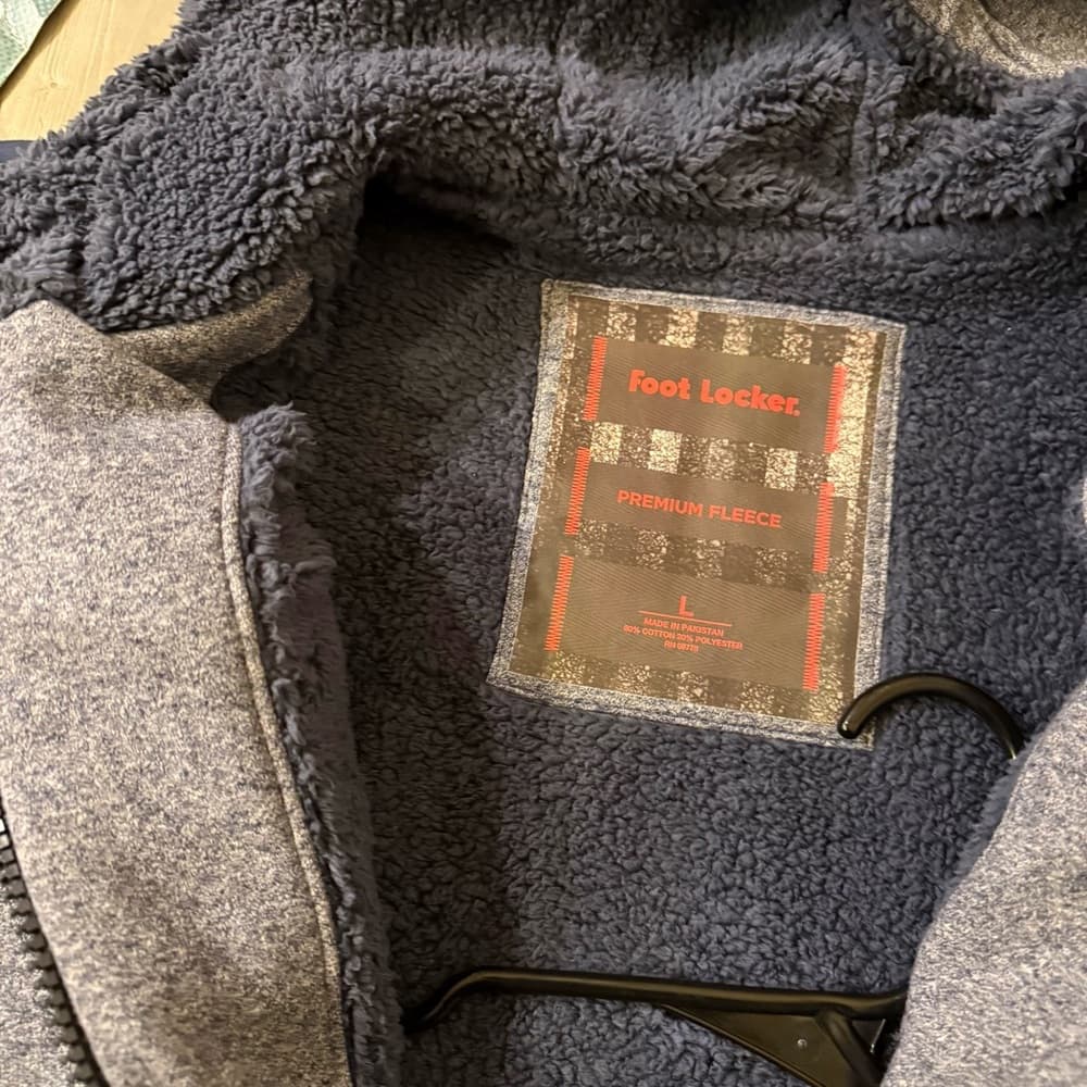 Footlocker fleece lined hooded jacket sz large - Thumbnail 2